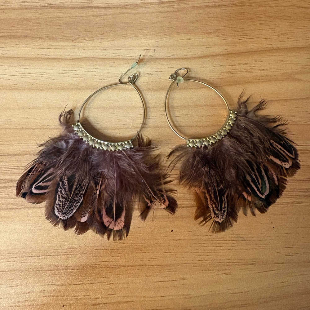 Bohemian BoHo chic Shades of plum Feather Hoop Earrings with Gold Accents